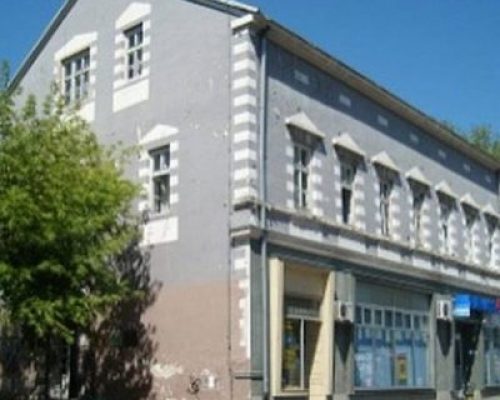 109
